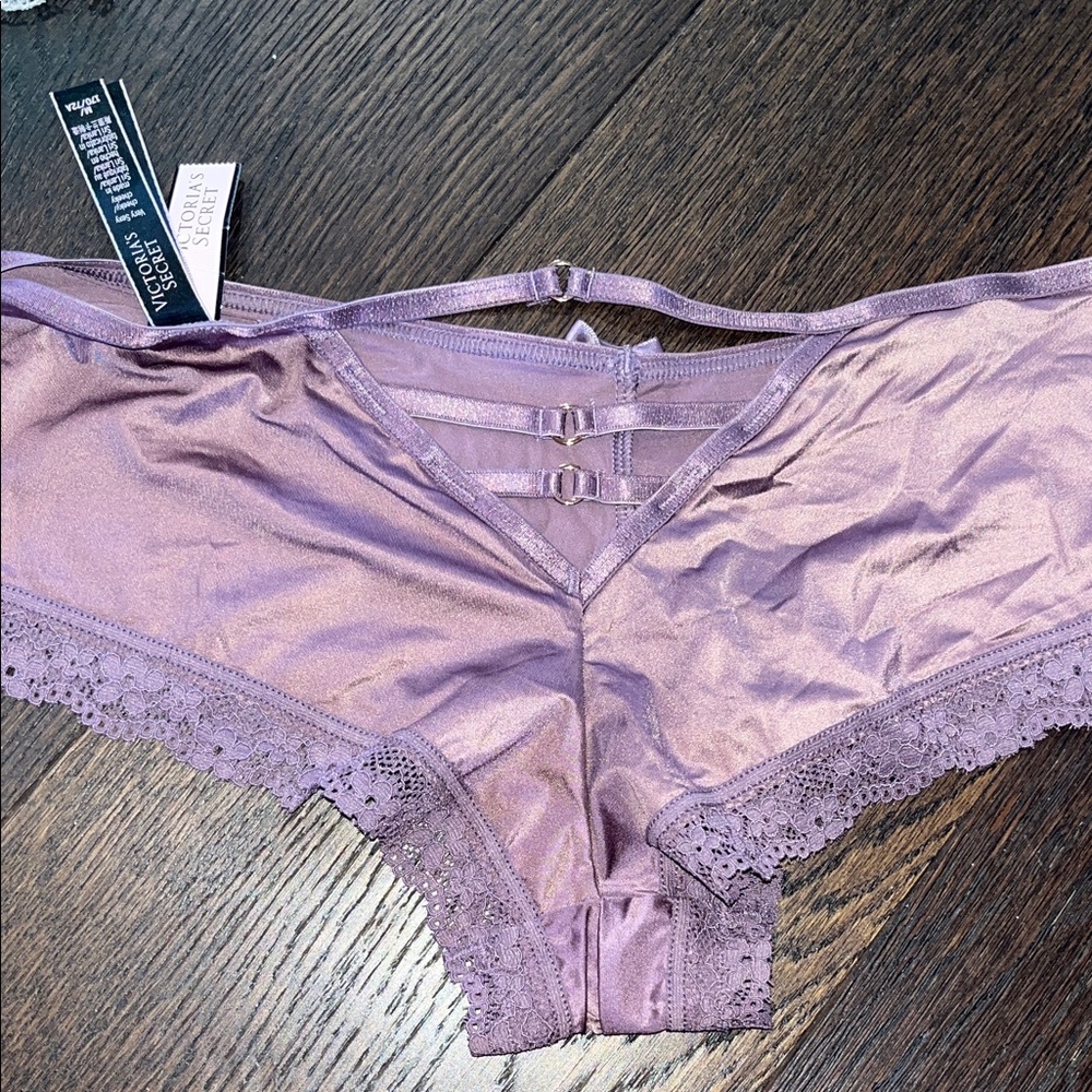 Victoria's Secret Purple and pink crème Lace Panties - Picture 5 of 6